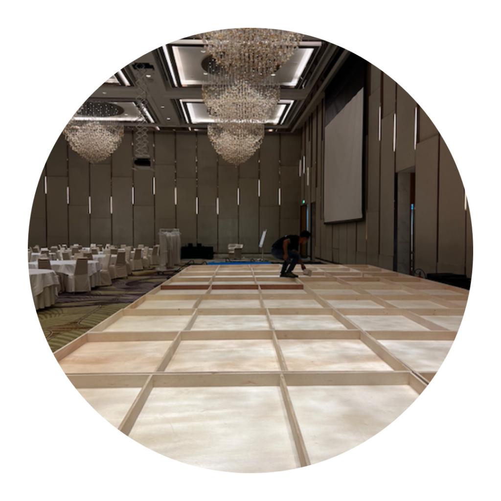 Kerangka modul kayu sayap biru